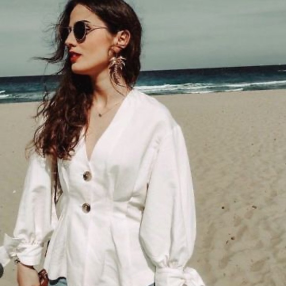 ๐ Zara pleated Linen Blouse - Picture 5 of 6